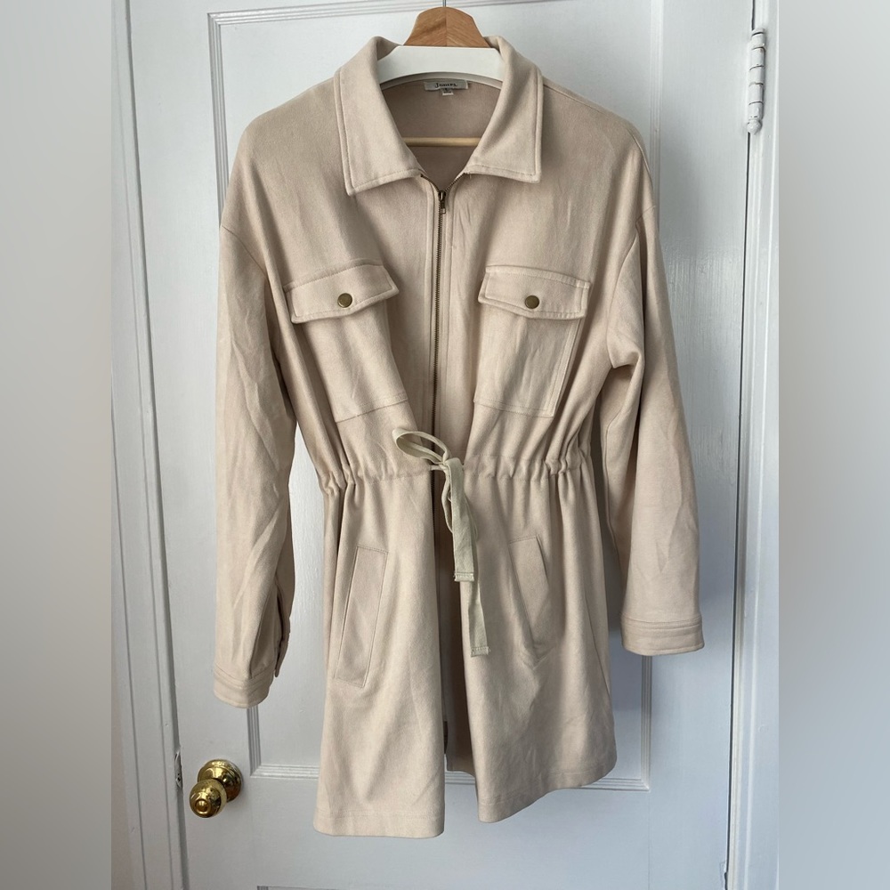 Size small jacket. Jodiful brand.